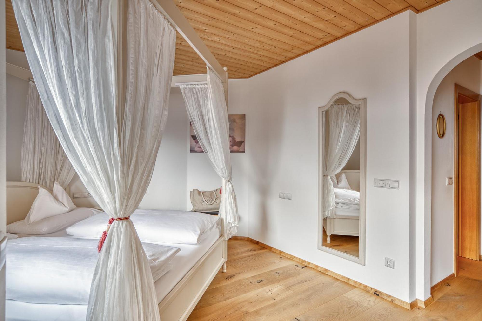 Hotel Berghaus Rosengarten Nova Levante Rom bilde