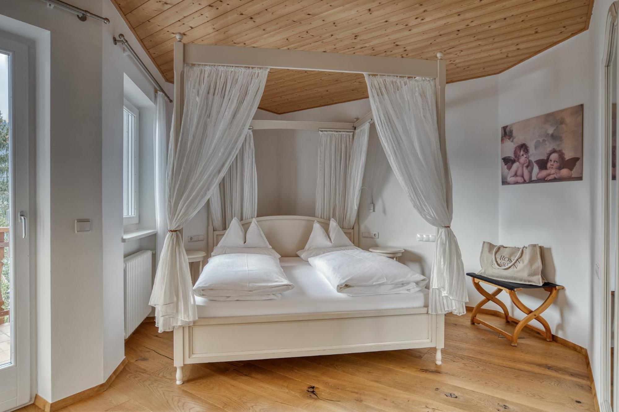 Hotel Berghaus Rosengarten Nova Levante Rom bilde